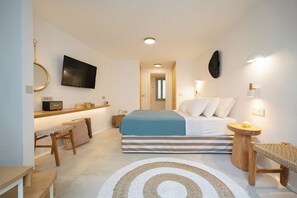 Opal | In-room safe, individually decorated, individually furnished - Turquoise  (Sifnos)
