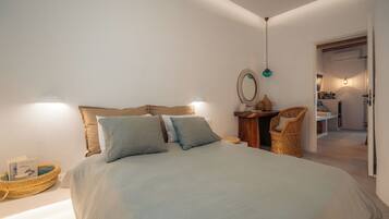 Turquoise | Una cassaforte in camera, tende oscuranti, insonorizzazione