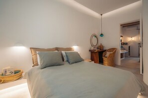 Turquoise | Coffre-fort, rideaux d’obscurcissement, système d’insonorisation