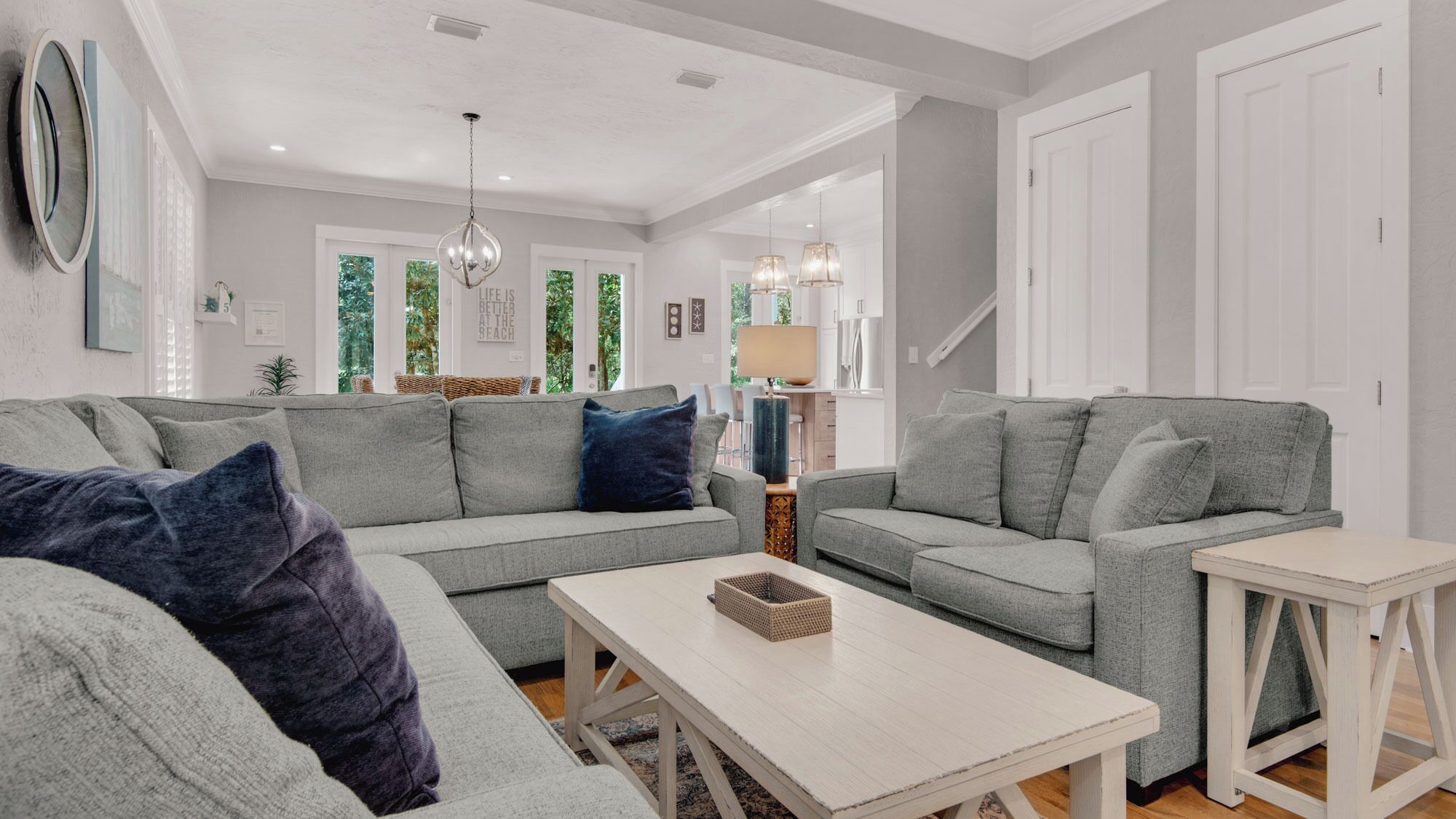 Casa, várias camas, varanda, vista para o jardim (Magnolia Breeze) | Área de estar