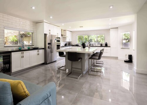 Tropical Paradise | Boat Parking | Pet Friendly