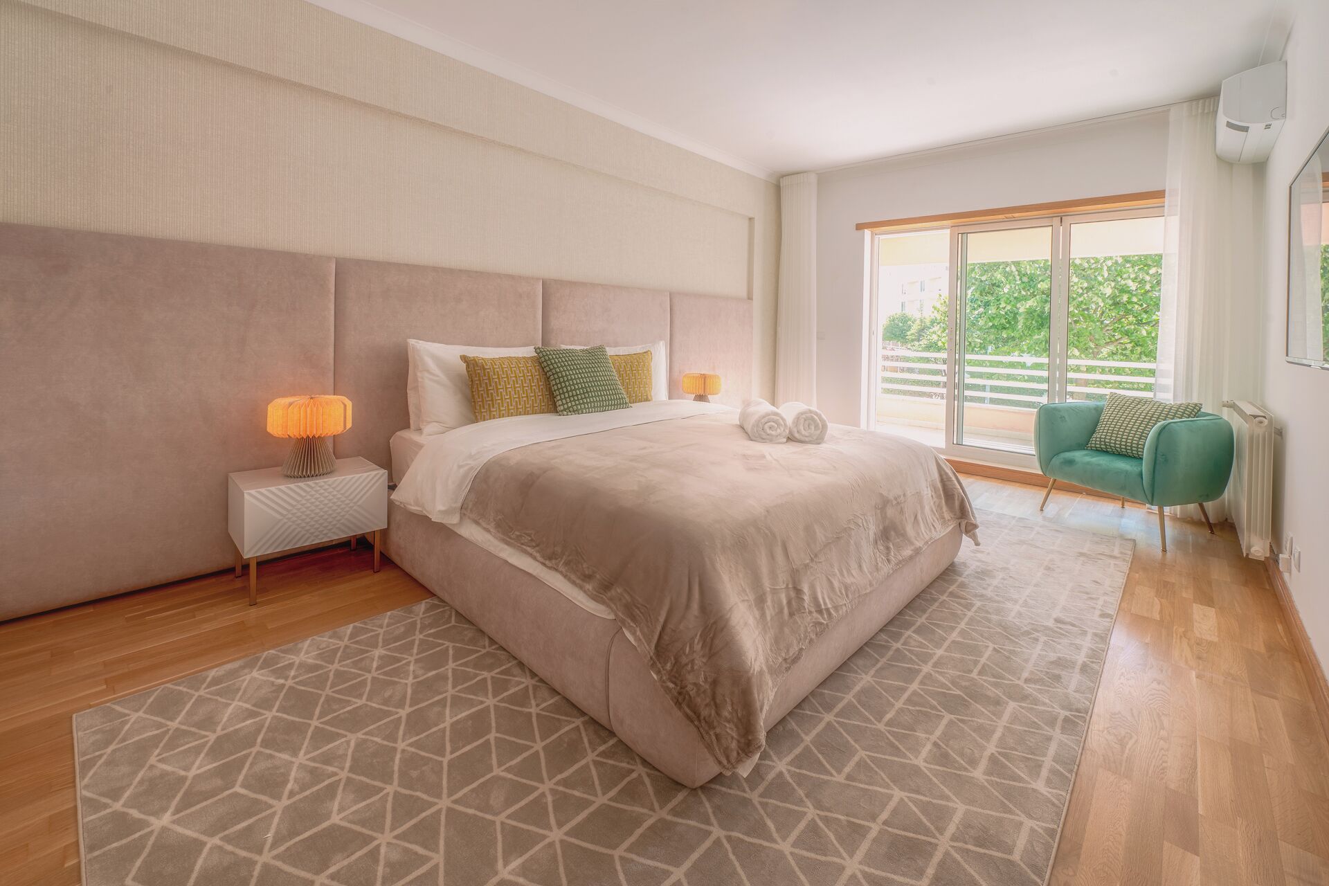 3 bedrooms, iron/ironing board, free WiFi