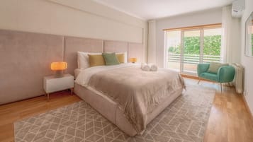 3 bedrooms, iron/ironing board, free WiFi