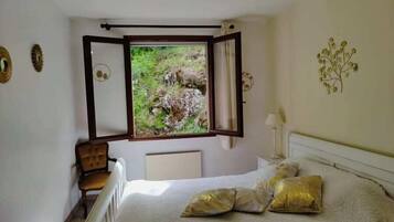 Family Apartment, Mountain View