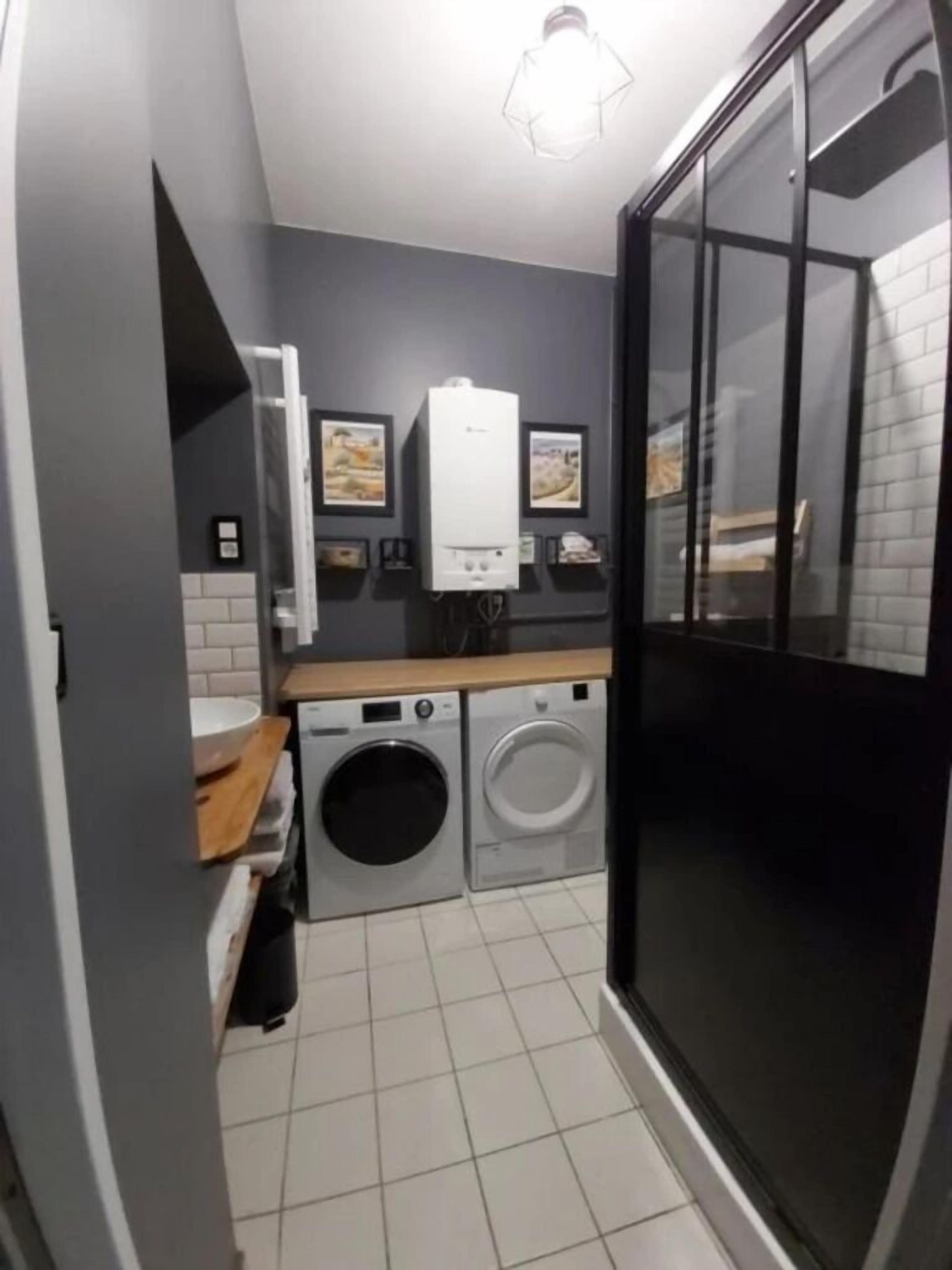 Deluxe appartement, uitzicht op bergen | Badkamer