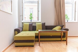 Basic Apartment | View from room - Charming 3BR Apt in Central Vienna (Vienna)