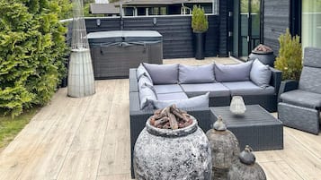 House | Bahagian luar