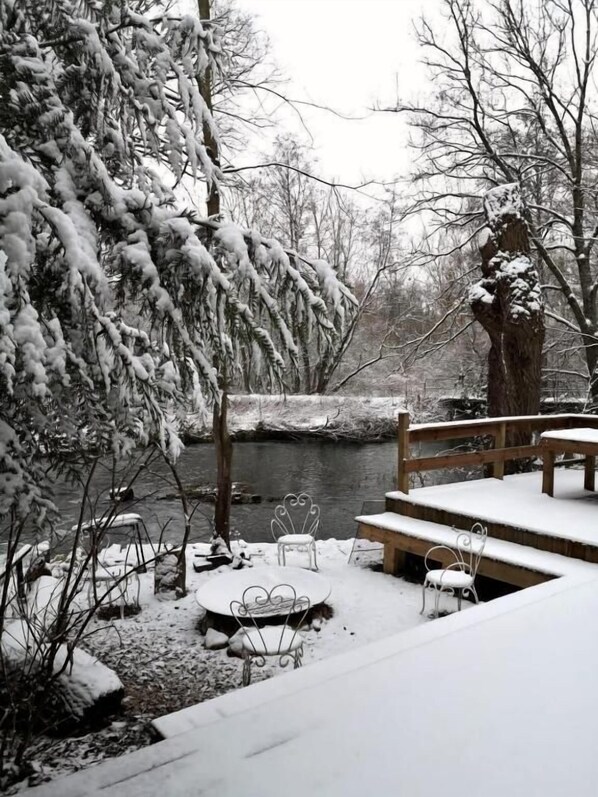 Cottage Classique, patio, vue fleuve | Terrasse/Patio