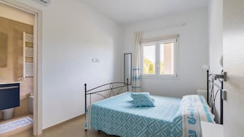 1 camera, ferro/asse da stiro, Wi-Fi, lenzuola