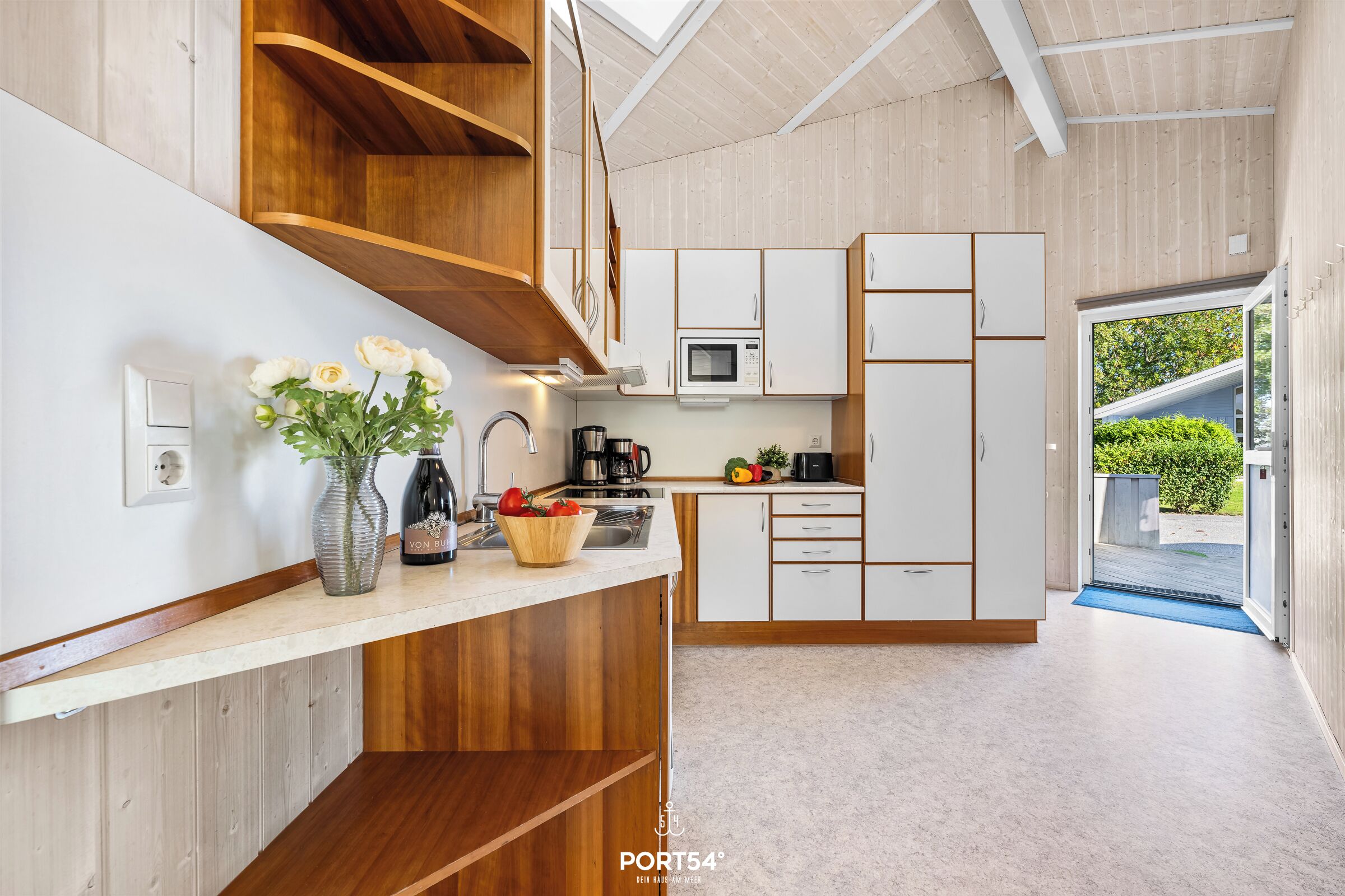 冰箱、微波炉、烤箱、炉灶