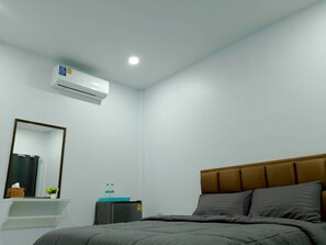 Standard Room | Minibar, rollaway beds, free WiFi, bed sheets - 17 Garden (Pattaya)