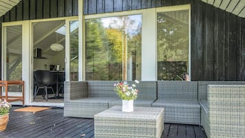 Rumah | Pemandangan dari properti
