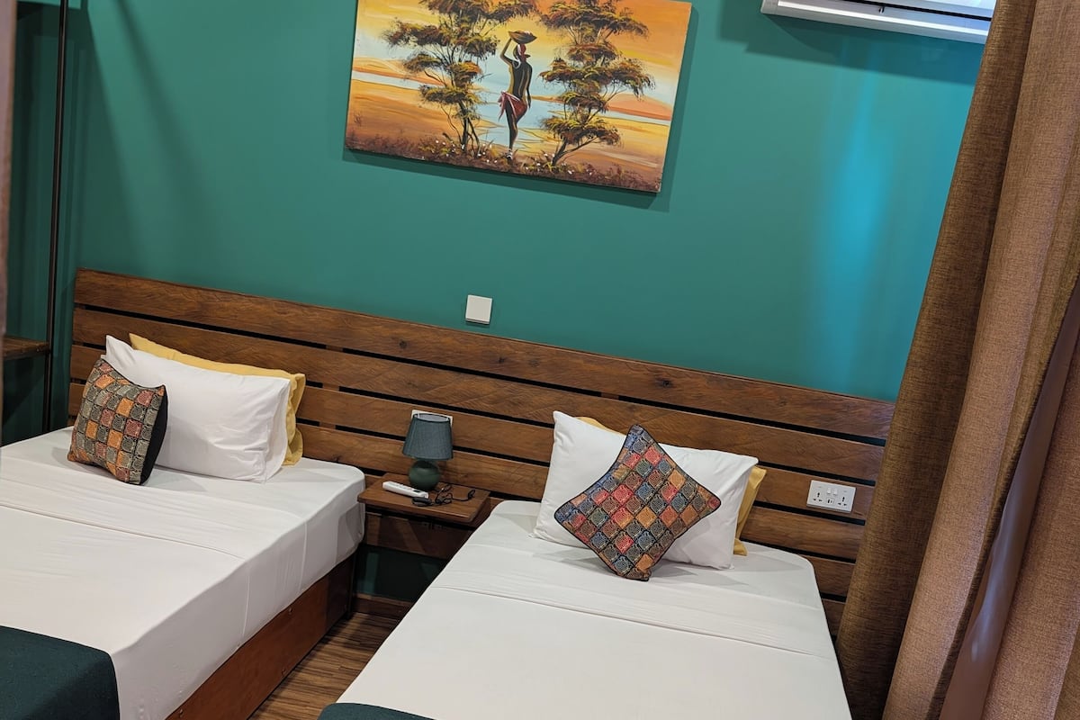 Premium bedding, Tempur-Pedic beds, soundproofing, free WiFi