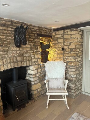 獨棟房屋, 4 間臥室, 陽台, 城市景觀 | 起居區