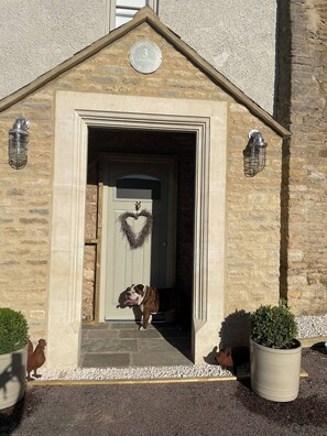 獨棟房屋, 4 間臥室, 陽台, 城市景觀 | 外觀細部