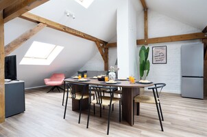 Superior Loft, Balcony | Living area