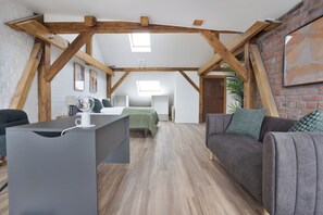 Superior-Loft, Balkon | Wohnbereich