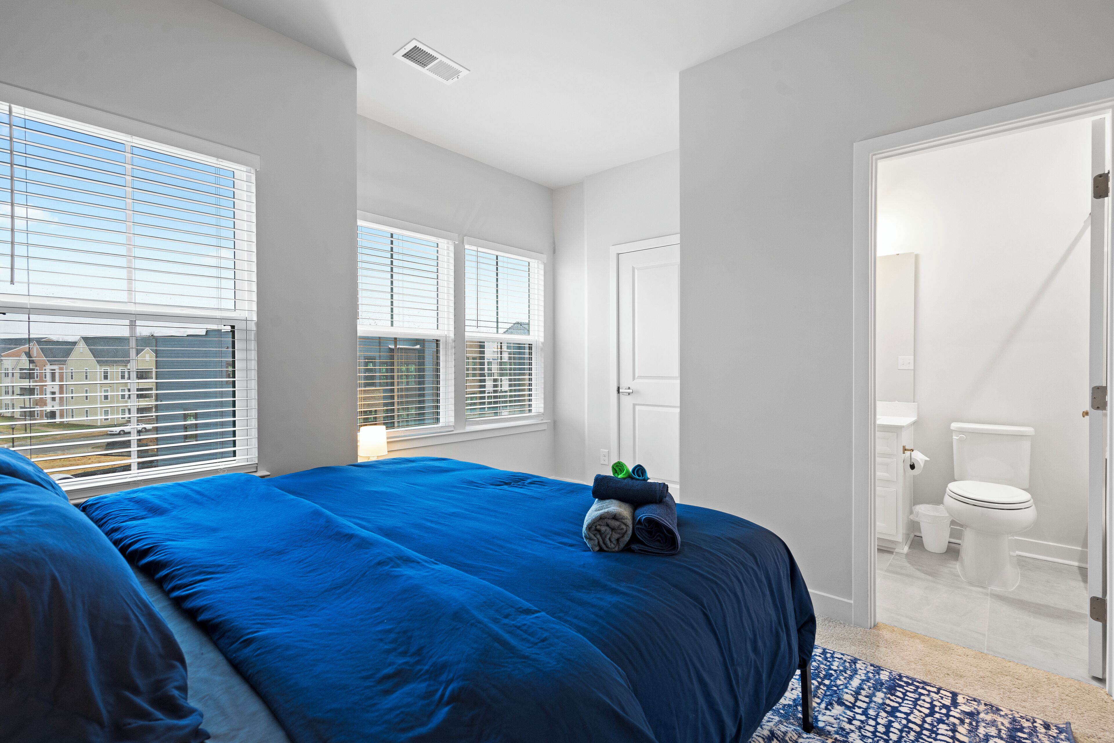 Townhome | Free WiFi