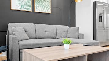 Townhome | Living area