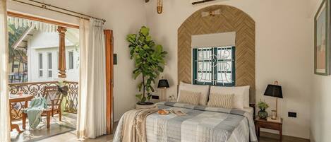 3 bedrooms, desk, iron/ironing board, WiFi