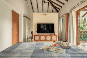 3 chambres, bureau, fer et planche à repasser, Wi-Fi
