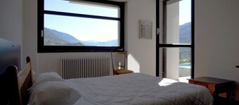 Villa Diego - B&B surrounded by greenery, a stone's throw from the center