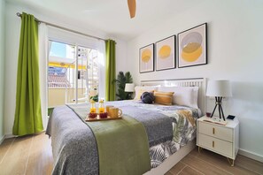 2 soverom, strykejern/-brett, reiseseng for barn og wi-fi (inkludert)