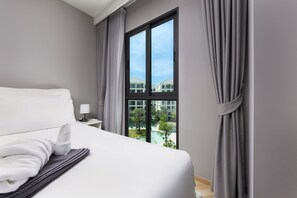 Premium Suite, Balcony, Pool View | Free WiFi