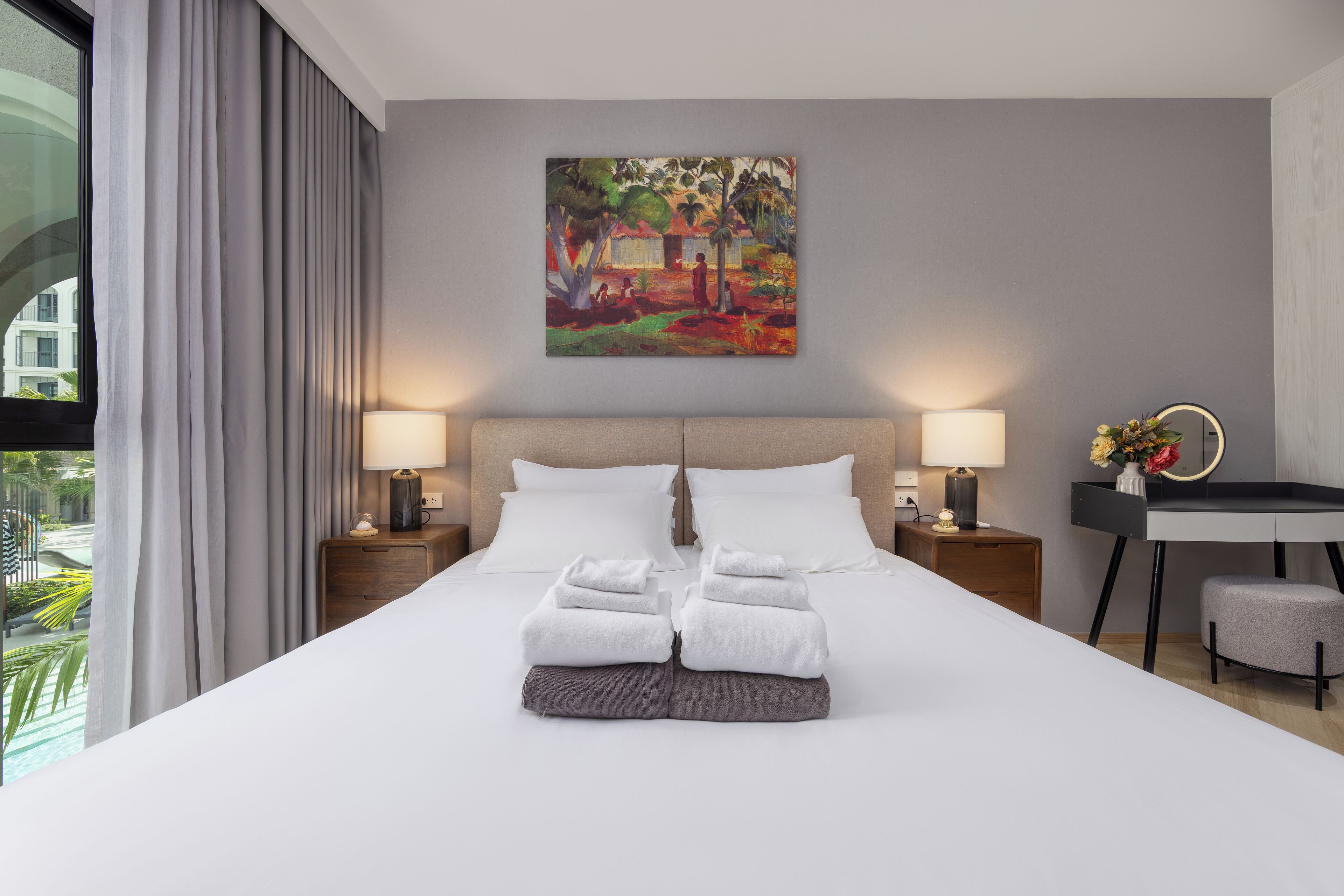 Luxury Studio Suite | Free WiFi, bed sheets