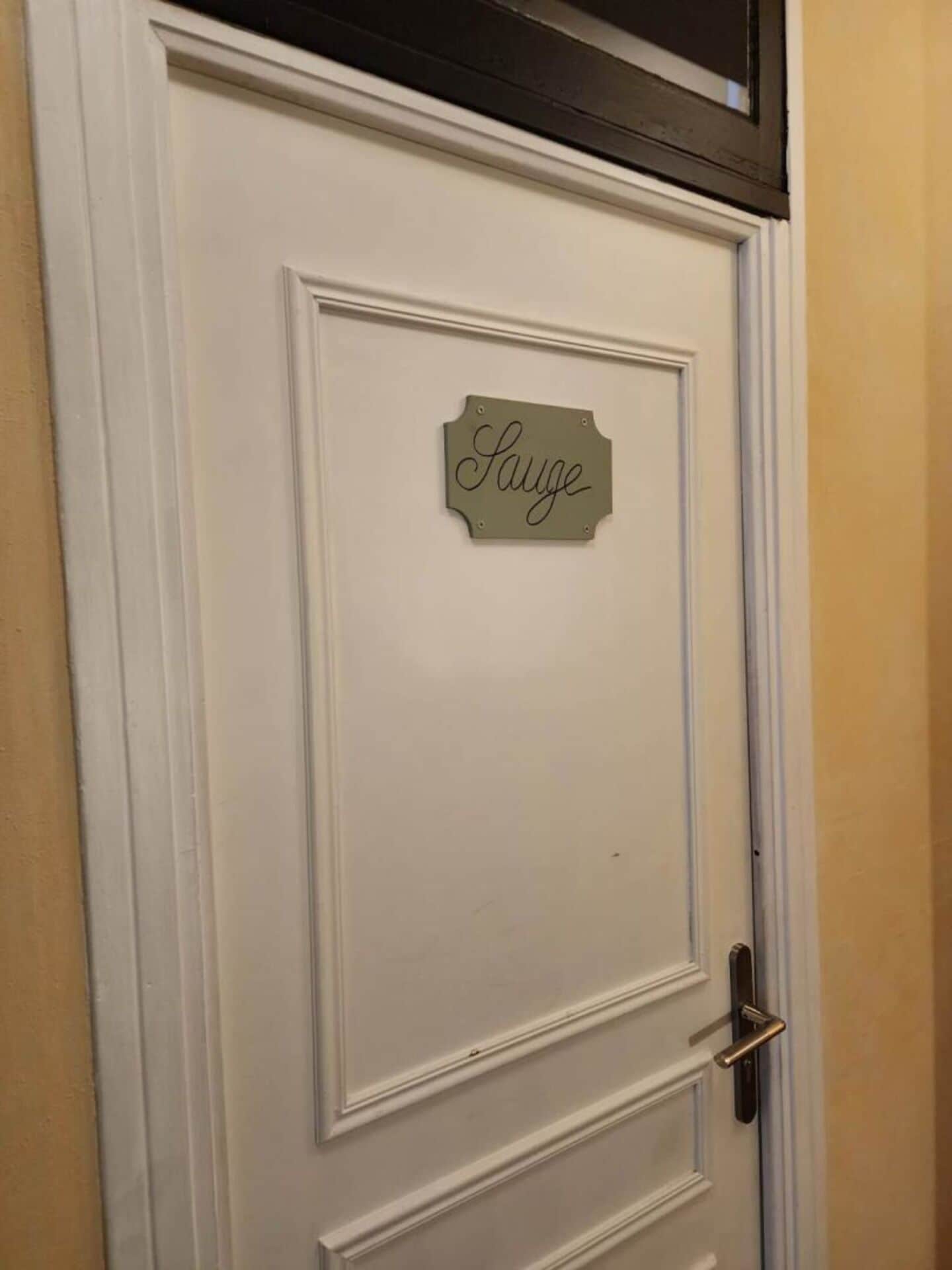 Comfort Room, City View | Iron/ironing board, free WiFi