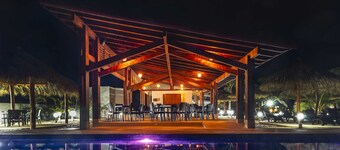 Suite in Ixtapa with ocean view and swimming pool