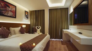 Iron/ironing board, free WiFi - The novello by hotel evergreen  (Mussoorie)