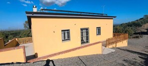 Esterni