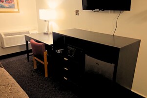 Standard 1 Double Bed Non Smoking Pet Room | Room amenity