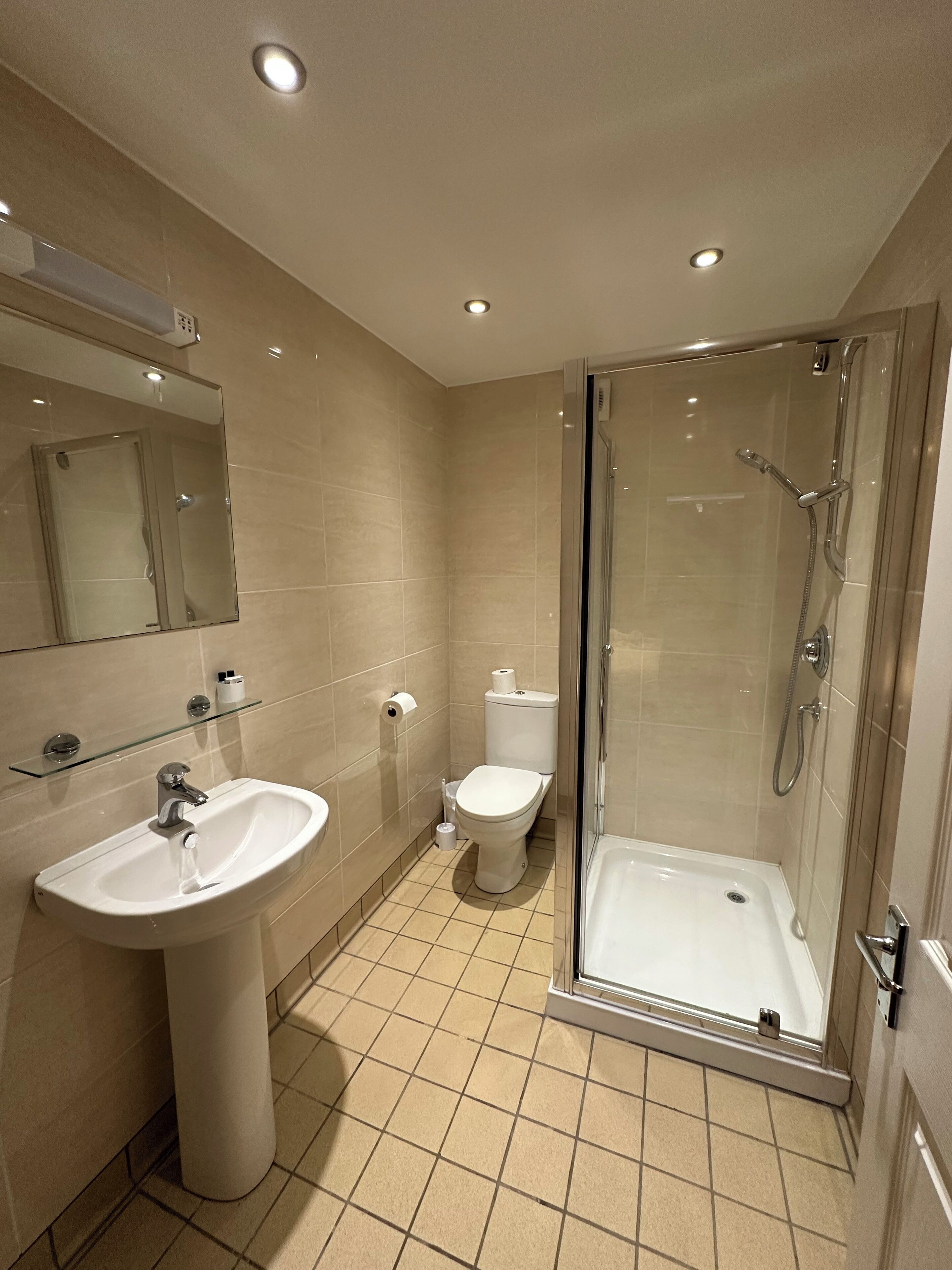 Habitación con 2 camas individuales | Baño