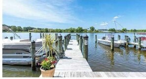 Marina - Inn on Turville Cottage, Sleeps 4, waterfront (Berlin)