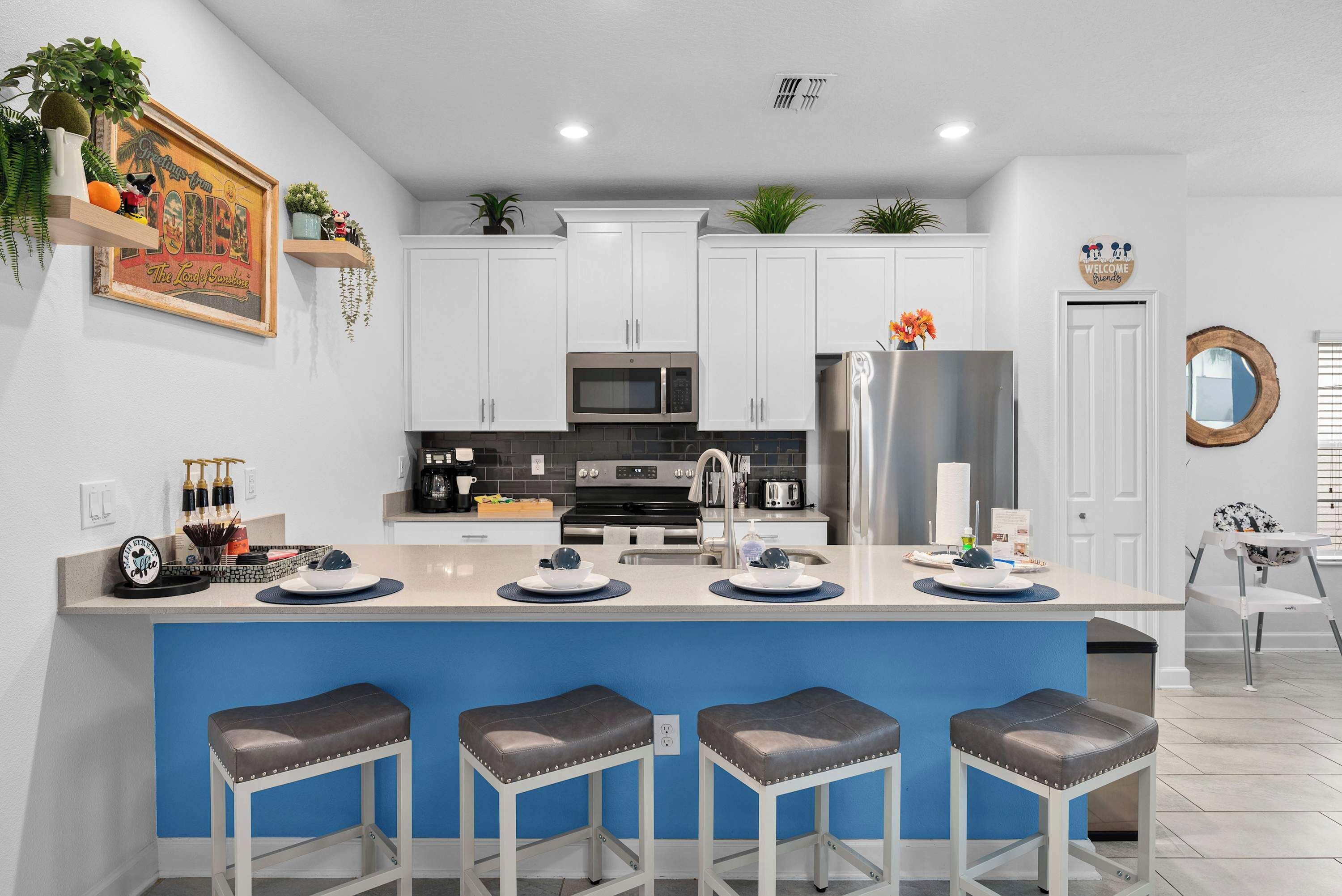 雪櫃、微波爐、焗爐、爐具