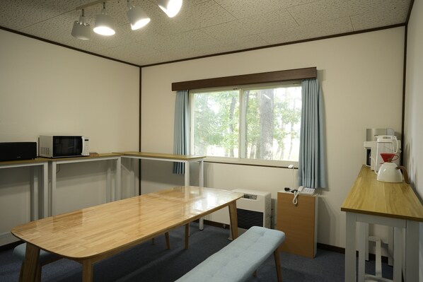 Restaurant - Dear Hostel HAKUBA (Hakuba)