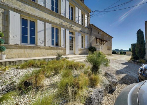 Villa 3 Chambres, 2 SDB, piscine, Saint Aignan