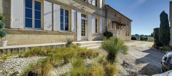 Villa 3 Chambres, 2 SDB, piscine, Saint Aignan