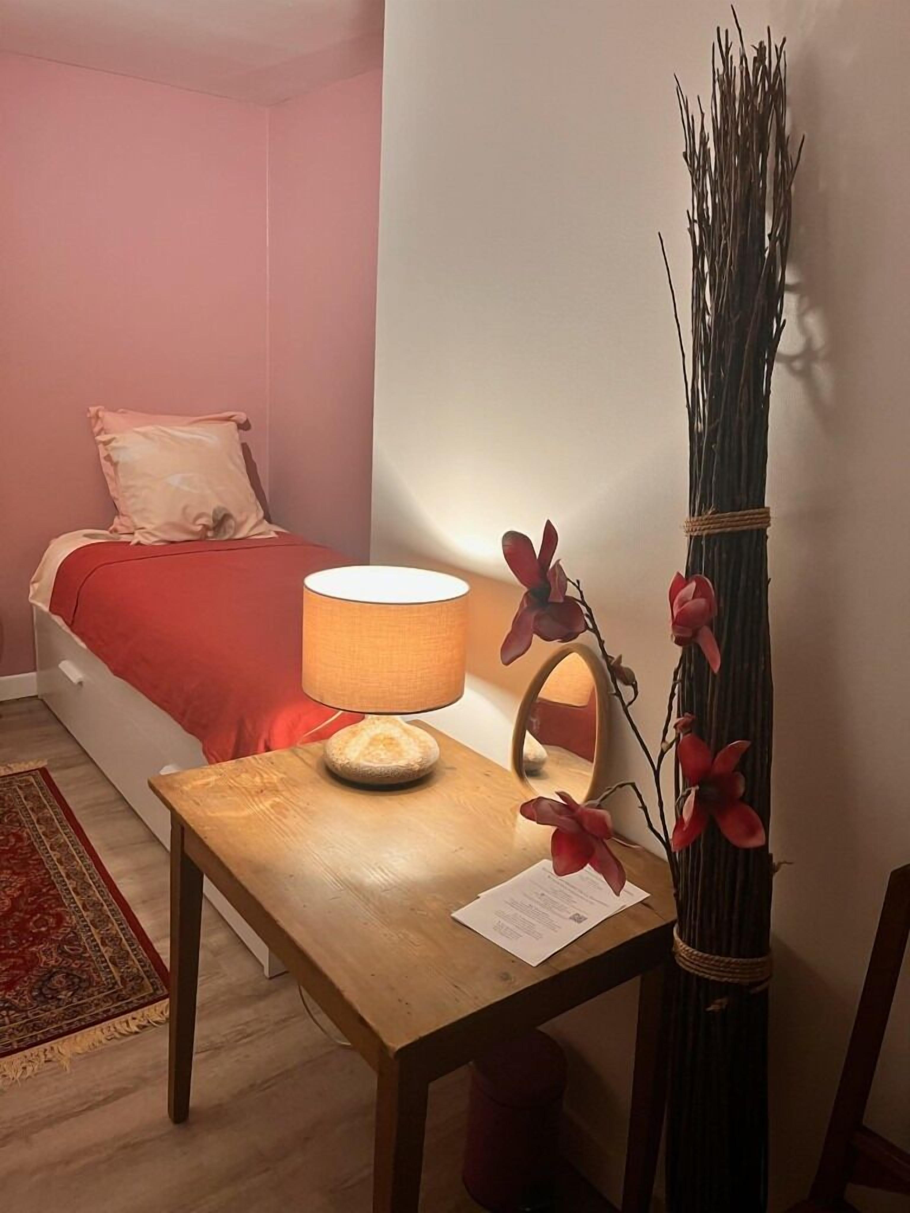 Basic Room | Free WiFi