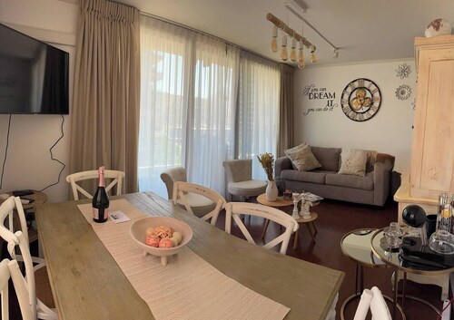 Excelente Ubicación y Confort.