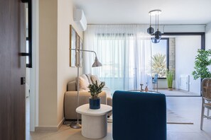 43-inch Smart TV with digital channels, streaming services