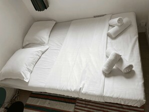 1 bedroom, Internet, bed sheets