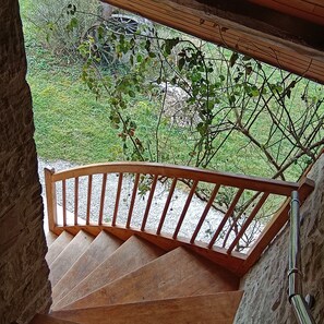 Property grounds - Lodging of the Réchassière, Jura. Ideal with family or friends! (Commenailles)