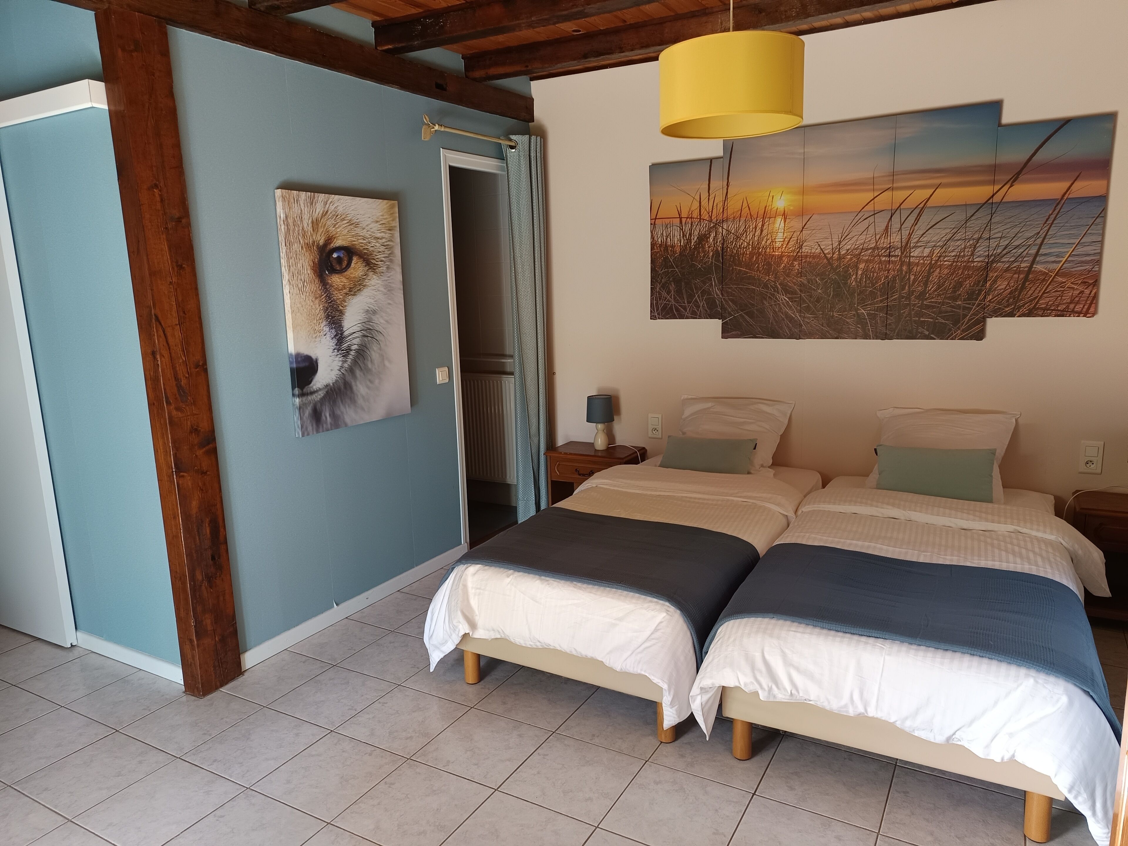 5 dormitorios, Internet, ropa de cama