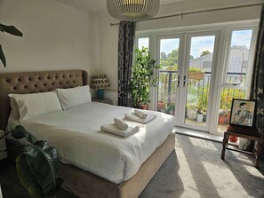 1 chambre, fer et planche Ă repasser, accĂšs Internet, draps fournis