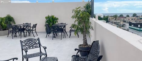 Apartment, 2 Bedrooms, Accessible, Smoking | Balcony