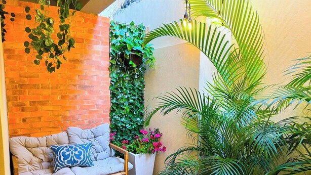 Unclassified image, 1 of 42, button - Colonial Leyton Apartment (Santo Domingo)
