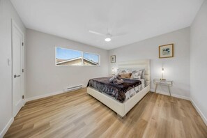 Apartment | Exterior - Oneluxstay 3BR Home Near the Beach (Redondo Beach)